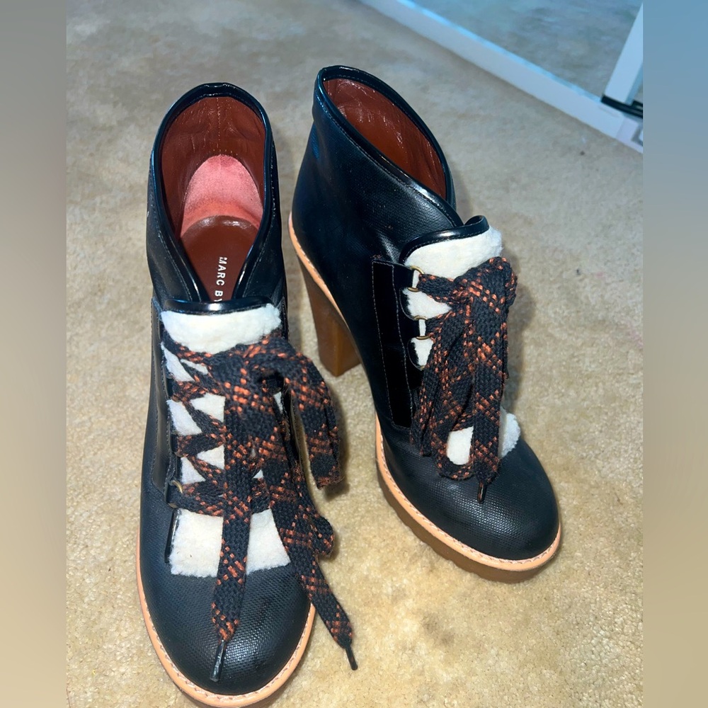 Marc Jacob ankle boots/bootiee size 38 like new